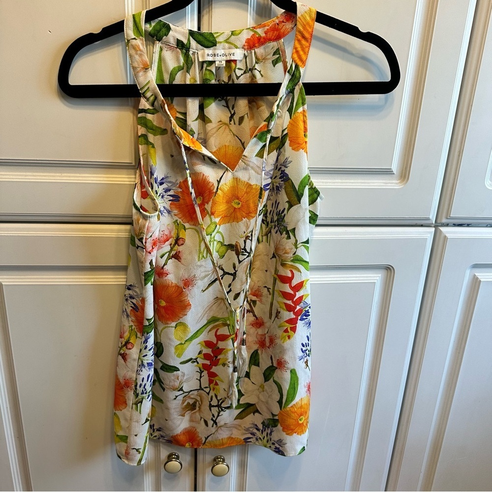 Rose & Olive Floral V-Neck Sleeveless Top in White and Orange
